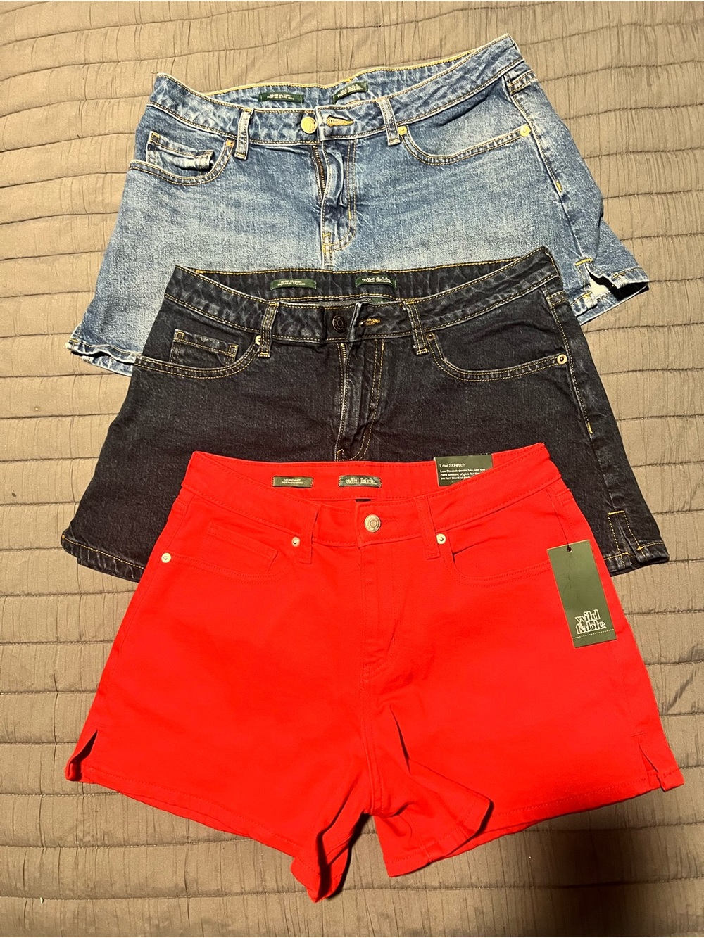 Lot of 3 Multicolor Midi curvy denim shorts from Wild Fable 1 New 2 Preowned